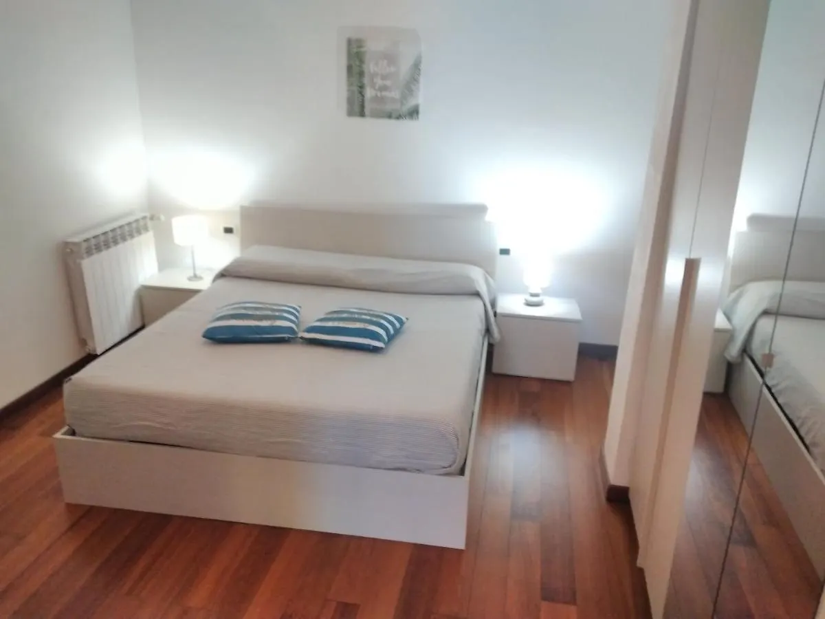 Holiday home Casavacanzesanremo